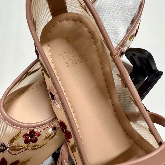 Time and Tru Women's Embroidered Flats - Beige and Burgundy - Picture 6 of 6